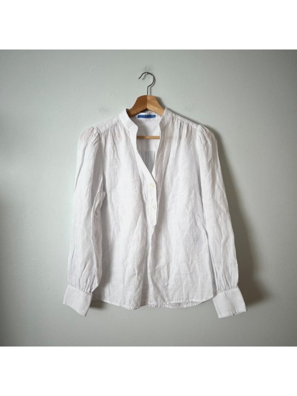 J. McLaughlin White Linen Button Up Collarless Blouse Women's Size Small
